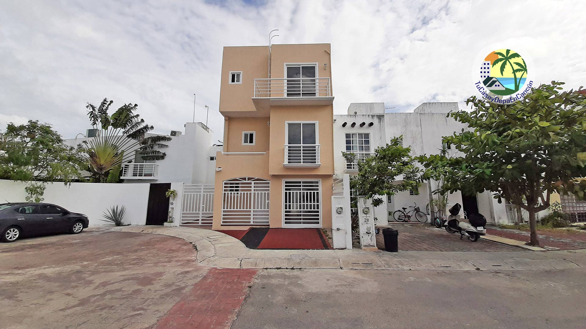 Venta de Casa en Cancún, 3 Recámaras + Estudio, en Polígono Sur - Venta de  Casas, Departamentos y Terrenos en Cancun, Playa del Carmen, Bacalar y más.