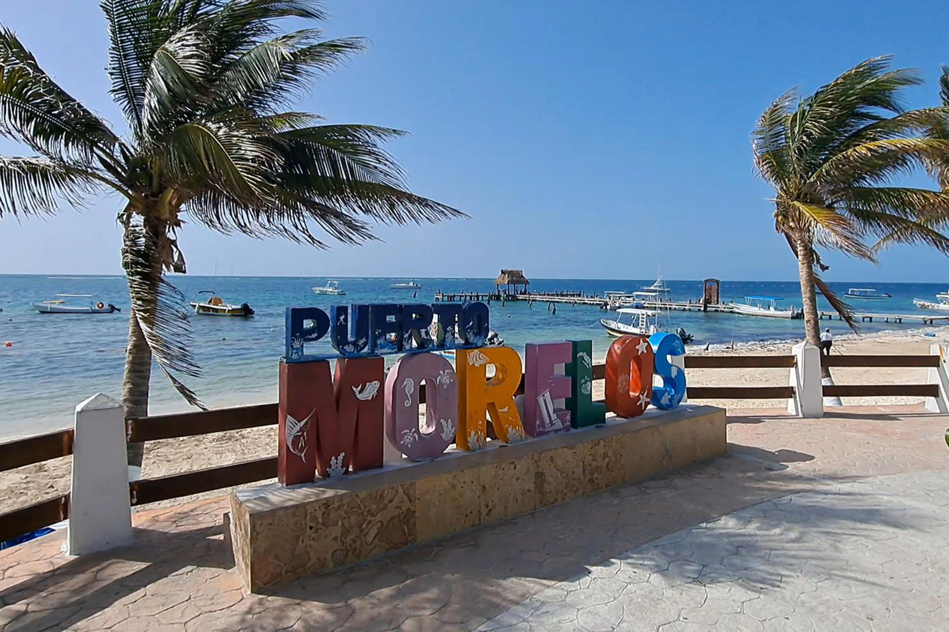 Terrenos en Puerto Morelos Residencial a 8 minutos de la playa